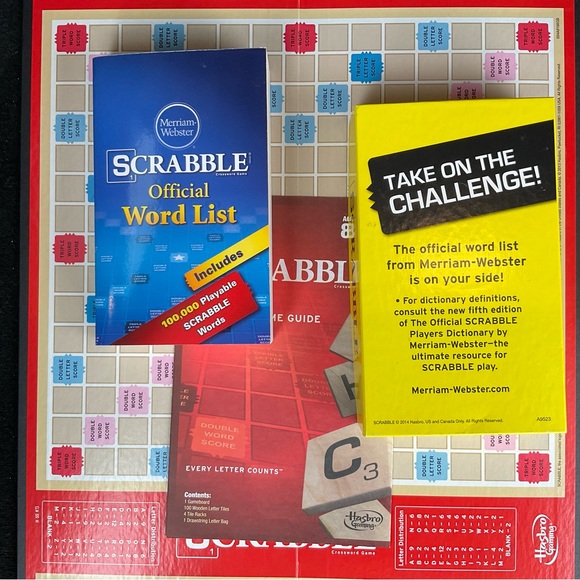 Scrabble Classic Crossword Scrabble Family Game Family Night Board Game - Picture 2 of 5